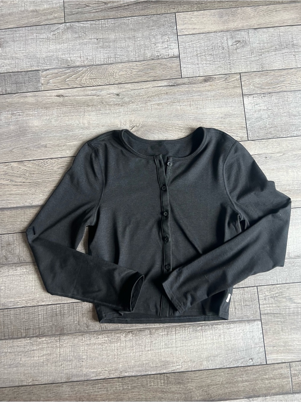 Vuori Cropped Cardigan